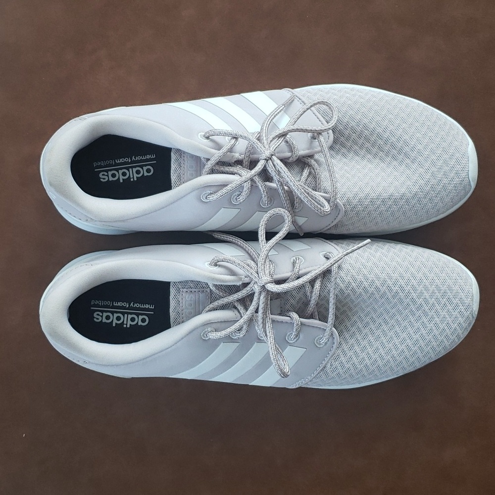Womens size 11 adidas sneakers